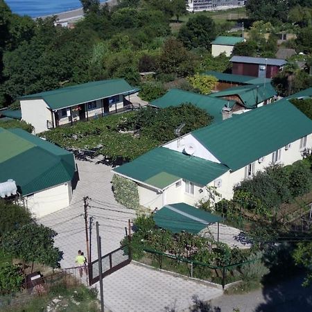 Kiwi Ξενοδοχείο Πιτσούντα Εξωτερικό φωτογραφία